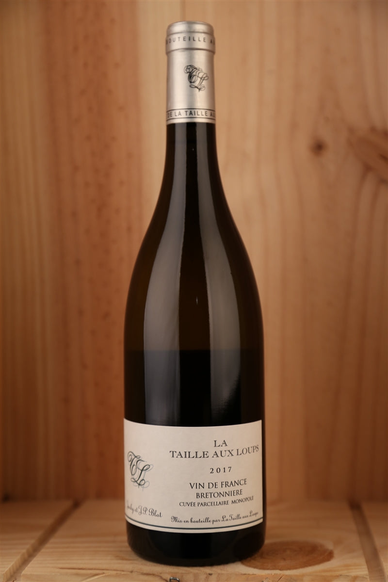 2017 Jacky Blot Domaine de la Taille Aux Loups Vouvray Clos de La Bretonniere, 750ml